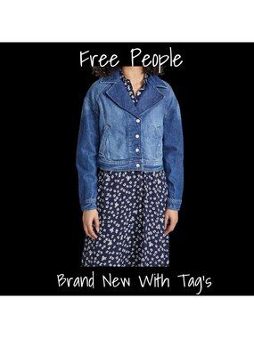 Free People Oversized Blue Trucker Denim Jacket for Women Size Large, Brand New